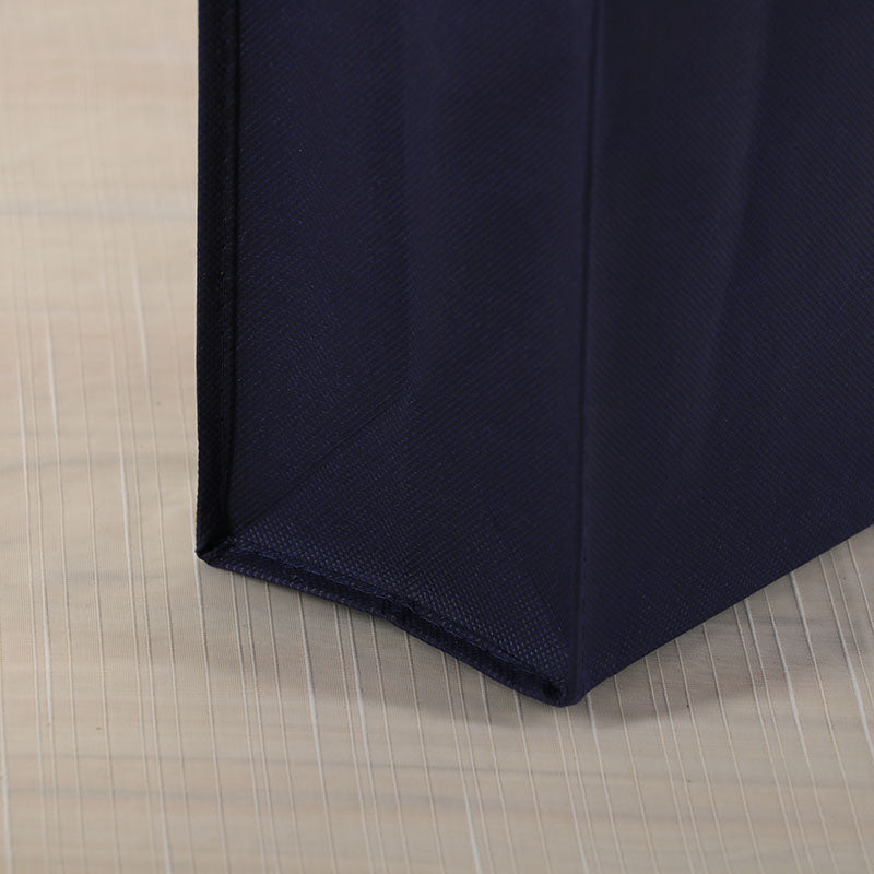 Non woven bag with silk print