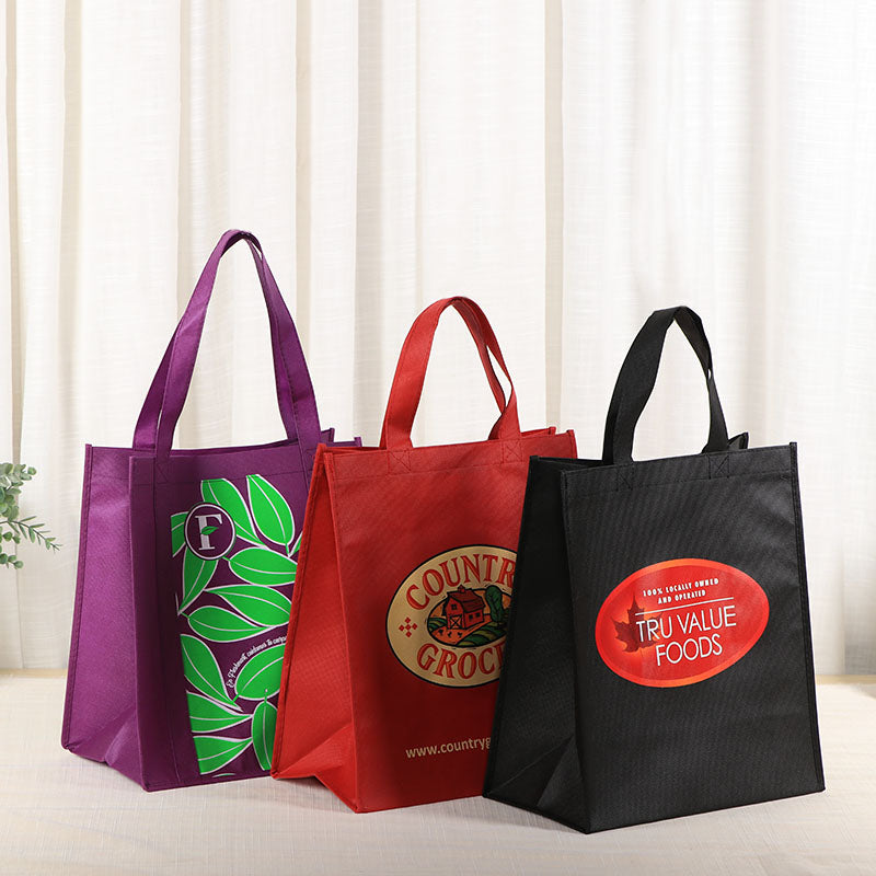 Non woven bag with silk print